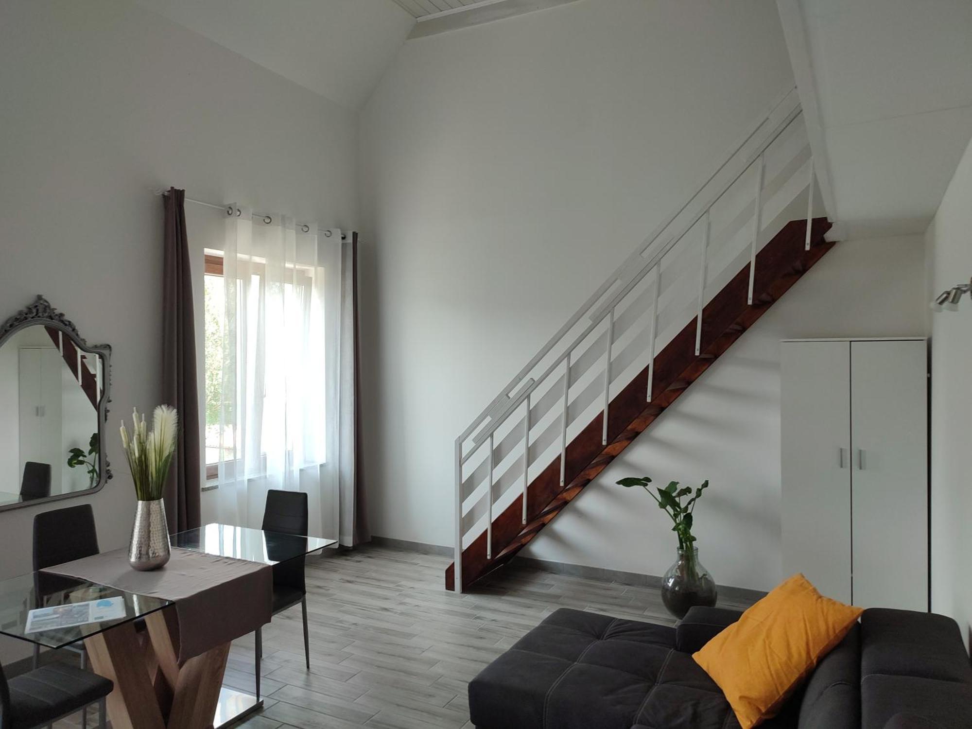 לינה וארוחת בוקר ויורונה Nautica Tarello - Casa Ena Beb מראה חיצוני תמונה
